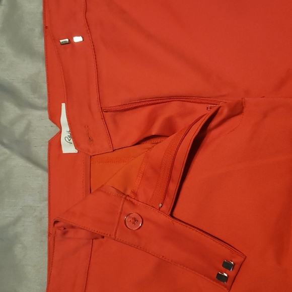 Reitmans shorts - Picture 3 of 4